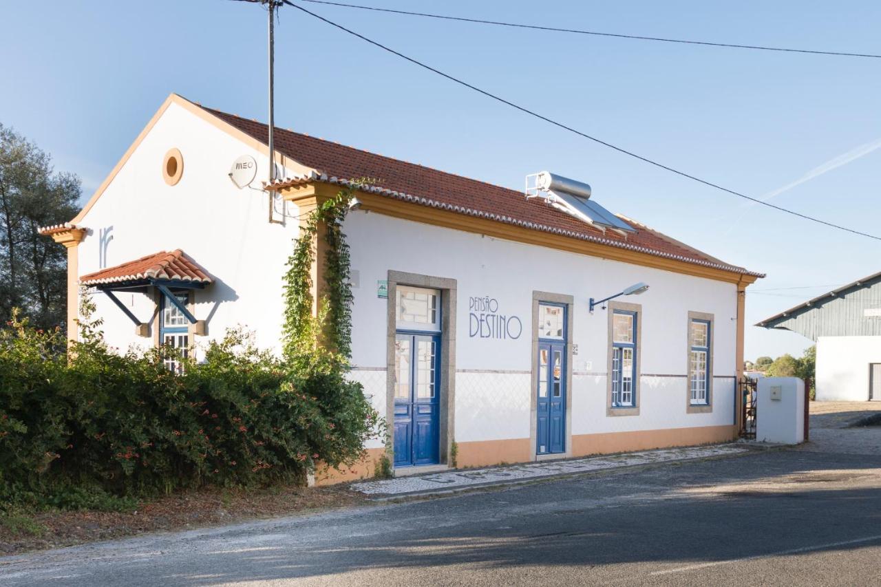 Pensao Destino Hostel Castelo de Vide Exterior photo